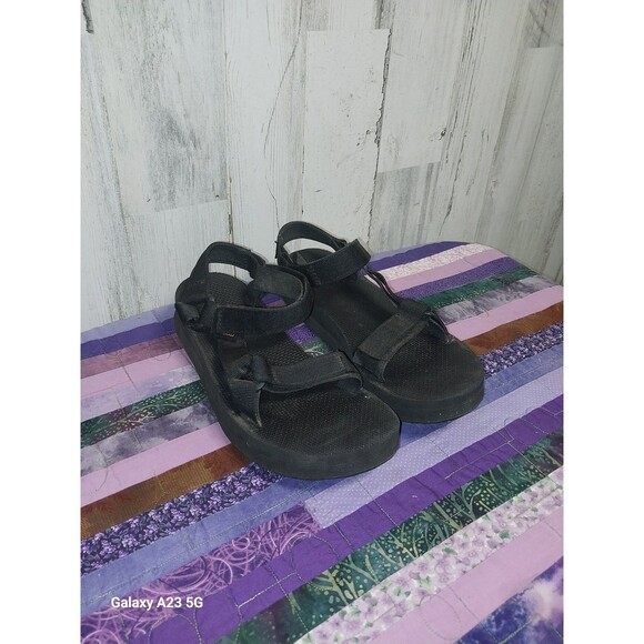 Teva Women's Midform Universal Black Size 8 - Picture 1 of 6